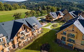 Aldrov Resort